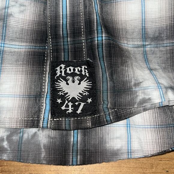 Mens Wrangler Rock 47 Blue Plaid Button Snap Shirt Size Medium - Picture 7 of 13